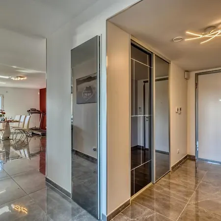Appartement Le Panorama Du Annecy